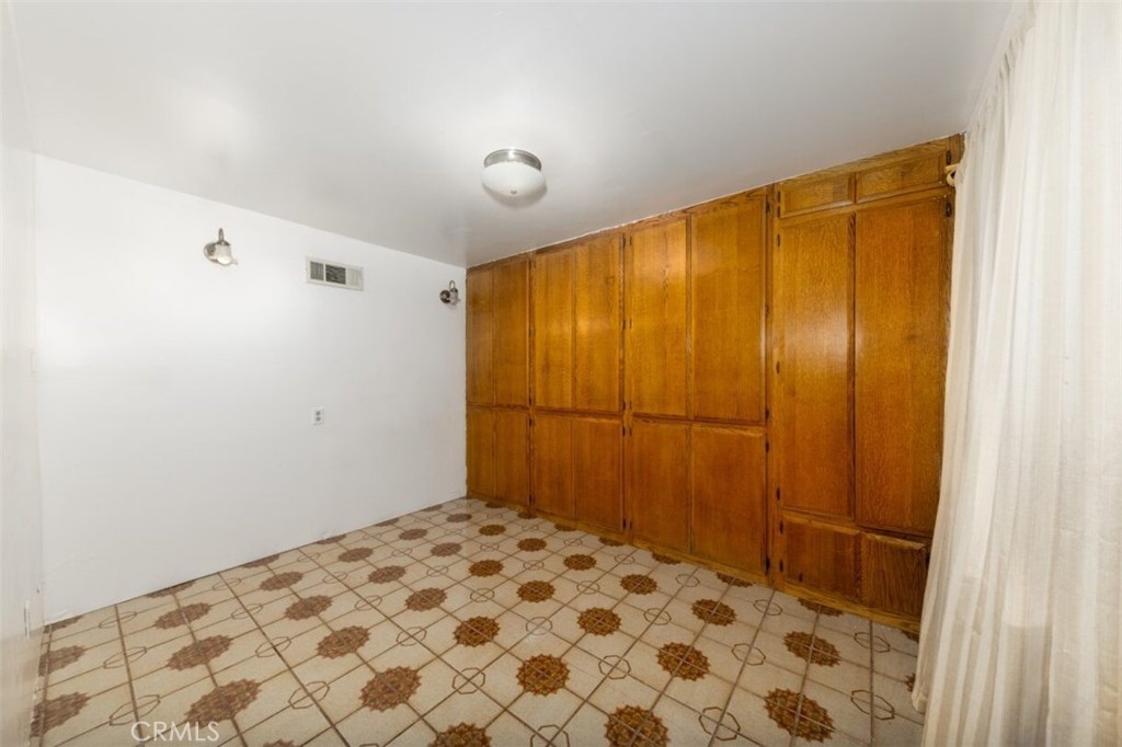 Crestline (CRES) - Residential