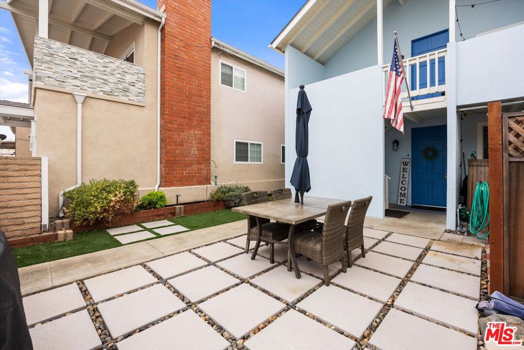 211 Cypress Street, Newport Beach CA 92661 - Photo 5