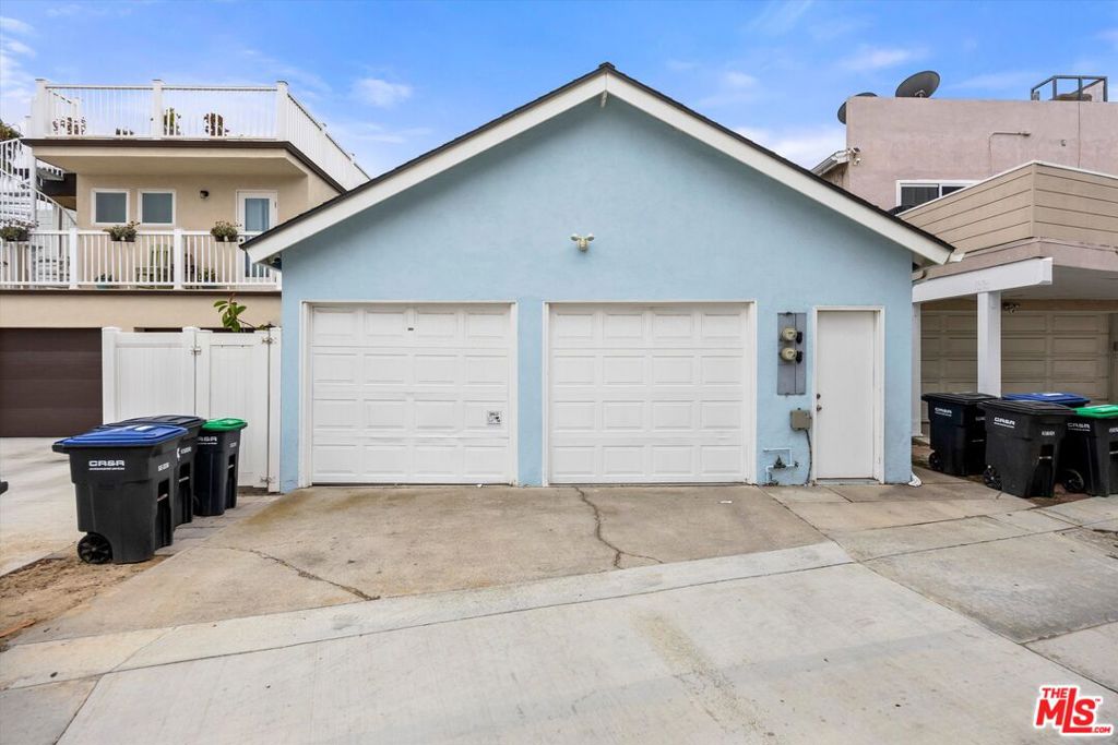 211 Cypress Street, Newport Beach CA 92661 - Photo 54