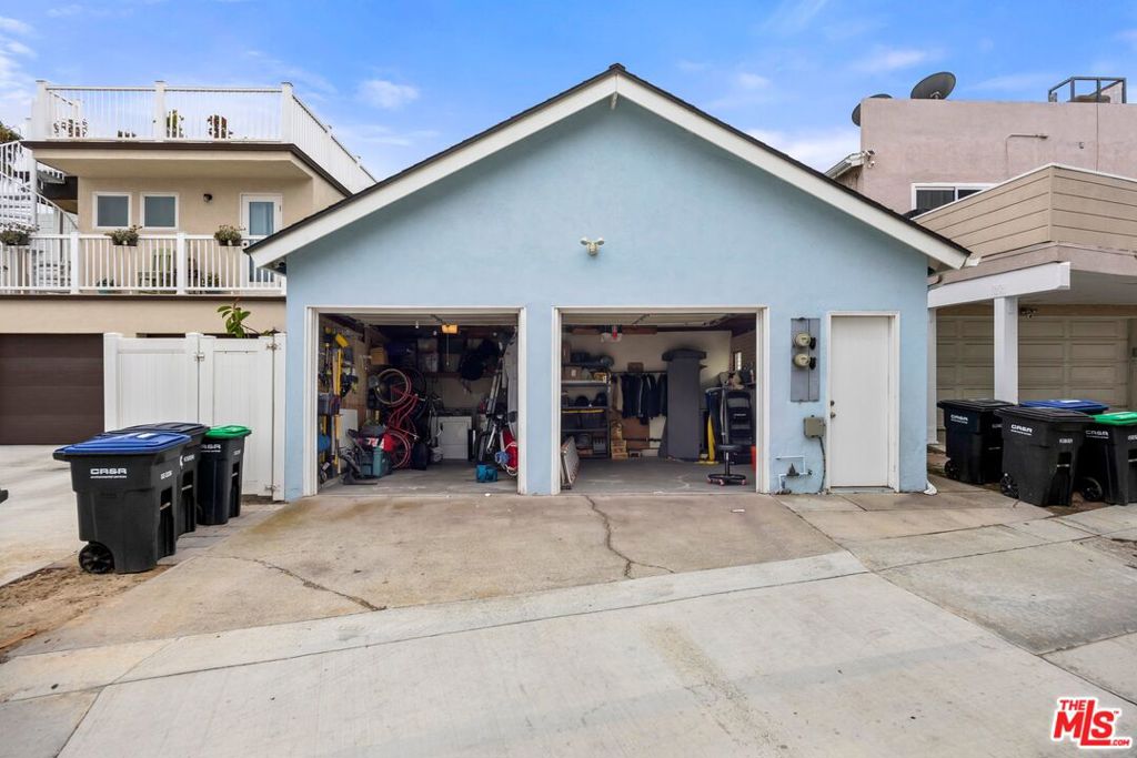 211 Cypress Street, Newport Beach CA 92661 - Photo 56