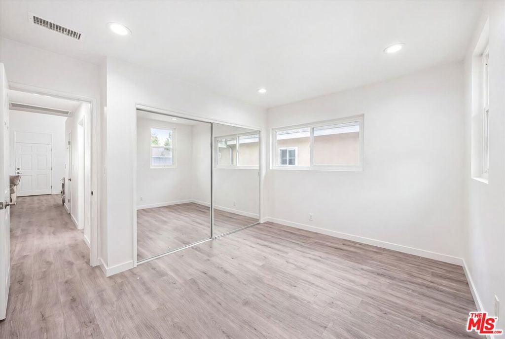 211 Cypress Street, Newport Beach CA 92661 - Photo 49