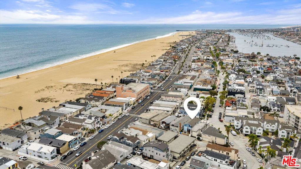 211 Cypress Street, Newport Beach CA 92661 - Photo 66