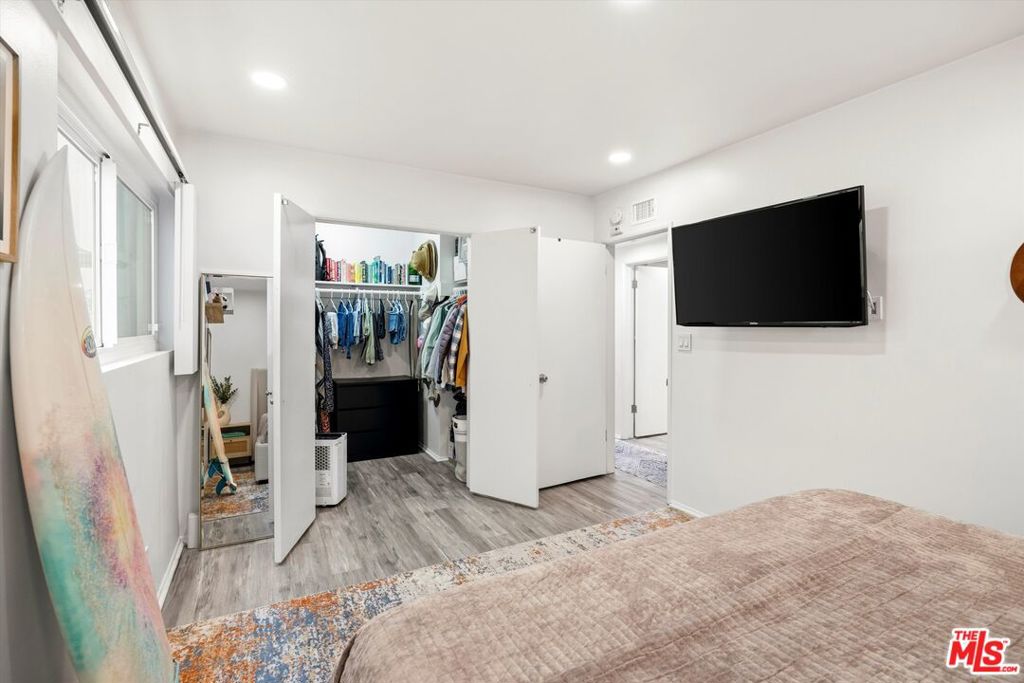 211 Cypress Street, Newport Beach CA 92661 - Photo 29