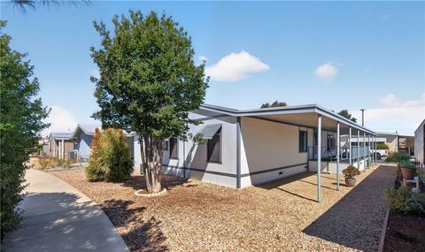 Tiny photo for 1300 W Menlo Avenue #89, Hemet, CA 92543 (MLS # SW26086126)