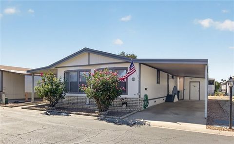 Tiny photo for 1300 W Menlo Avenue #89, Hemet, CA 92543 (MLS # SW26086126)