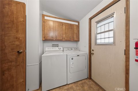 Tiny photo for 1300 W Menlo Avenue #89, Hemet, CA 92543 (MLS # SW26086126)