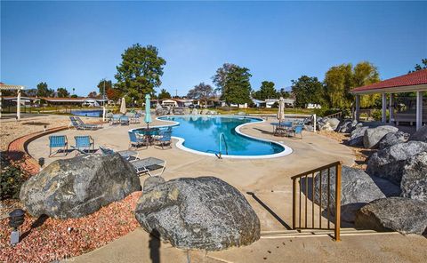 Tiny photo for 1300 W Menlo Avenue #89, Hemet, CA 92543 (MLS # SW26086126)