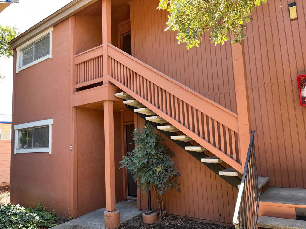 SUMMERWOOD WEST - Residential