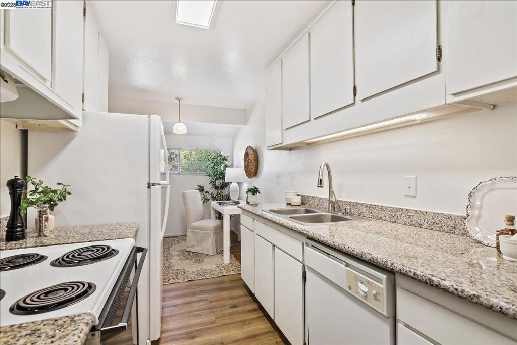 SUMMERWOOD WEST - Residential