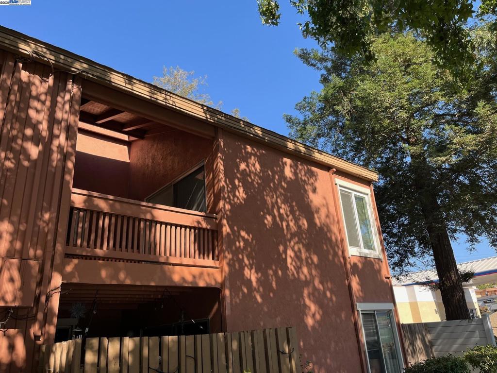 SUMMERWOOD WEST - Residential