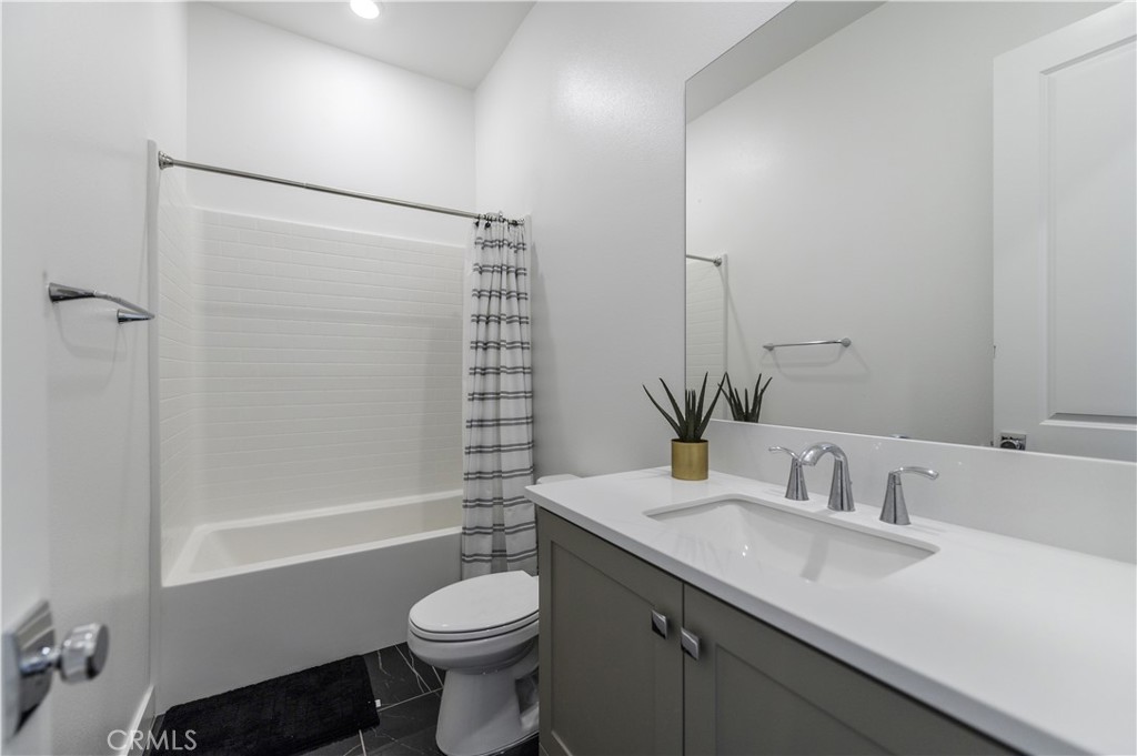 Solis Park - Residential