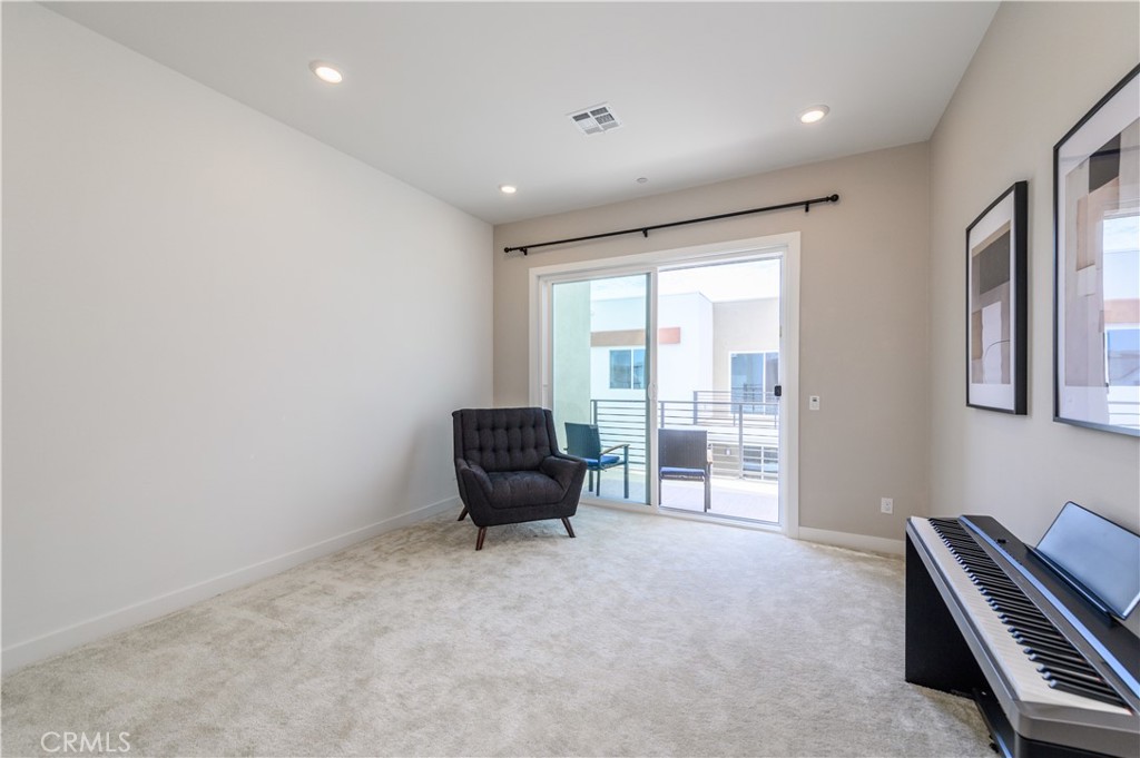Solis Park - Residential