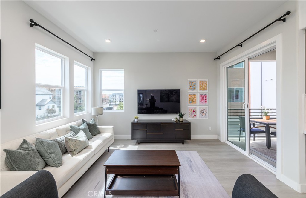 Solis Park - Residential