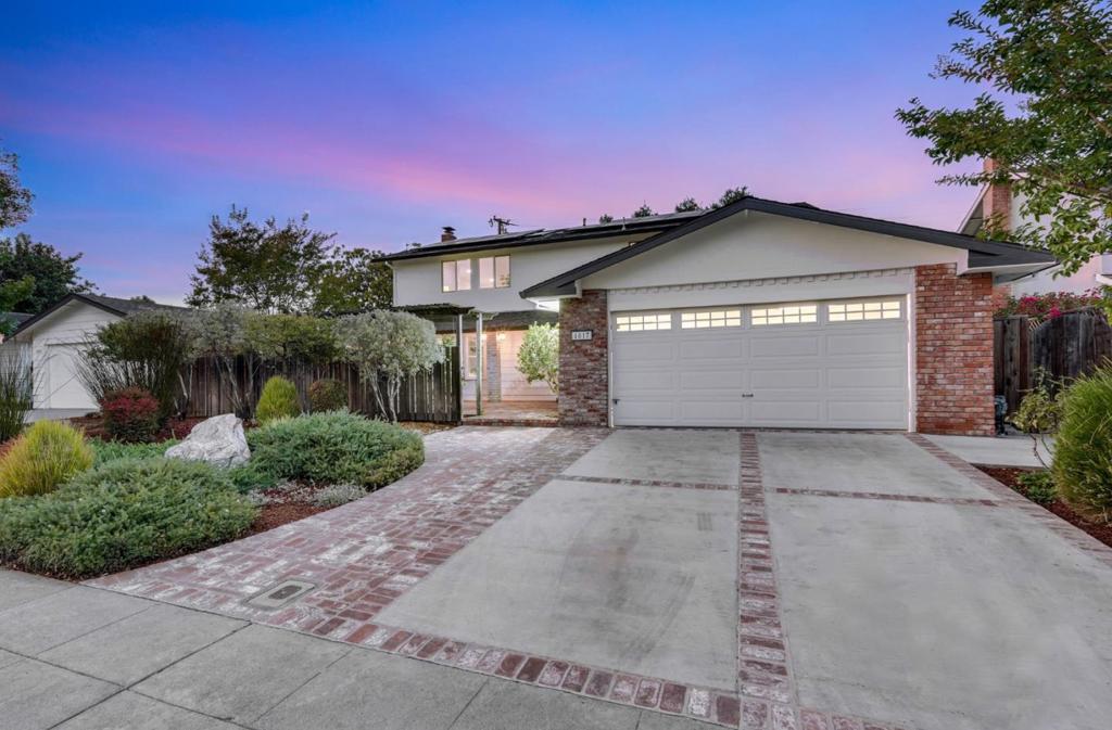 1017 Sumac Drive