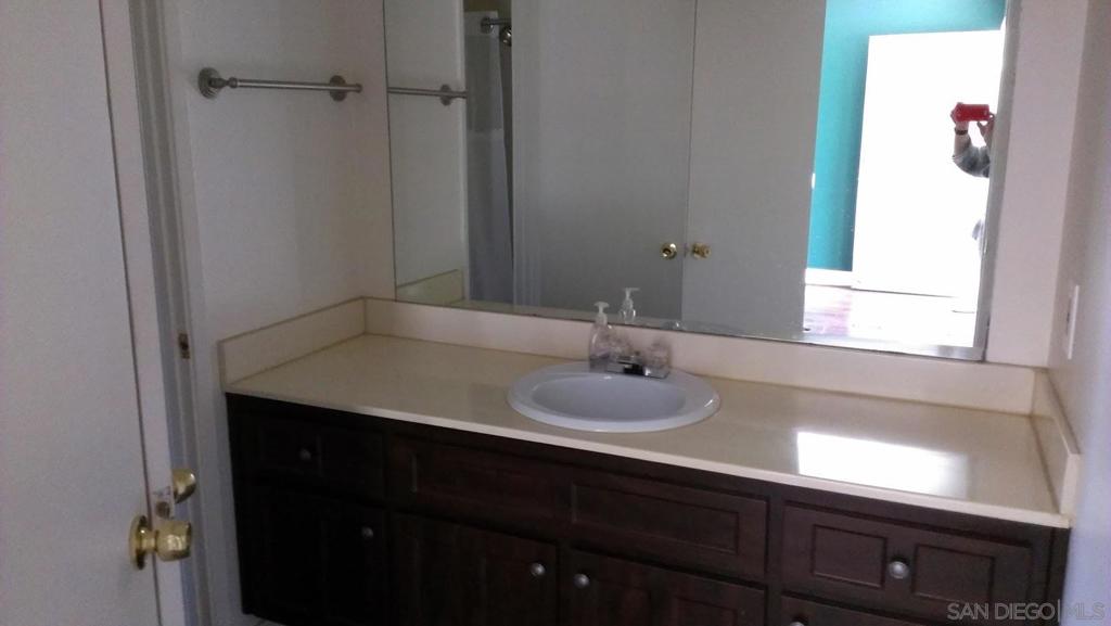 Linda Vista - Residential Lease