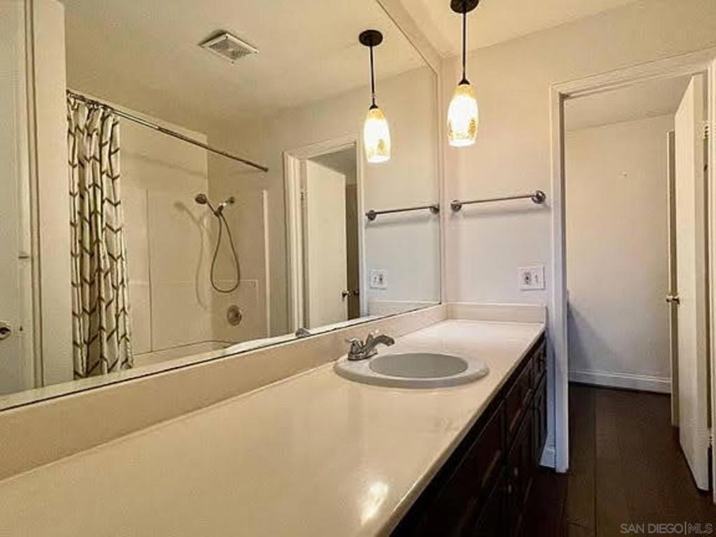 Linda Vista - Residential Lease