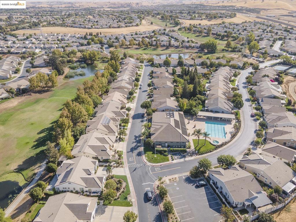 SUMMERSET 2 - Residential