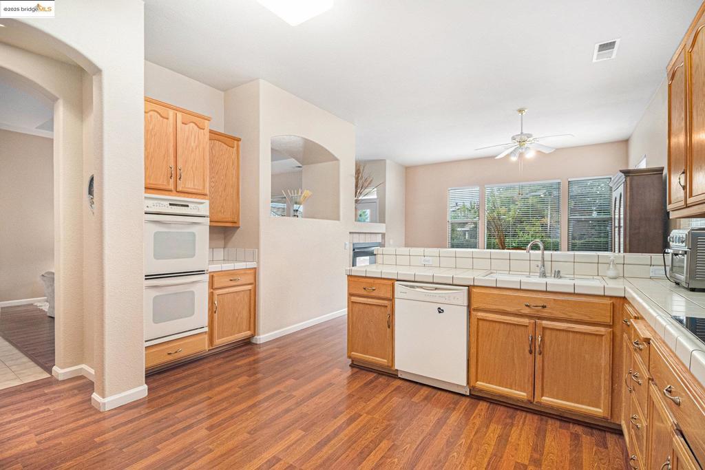 SUMMERSET 2 - Residential