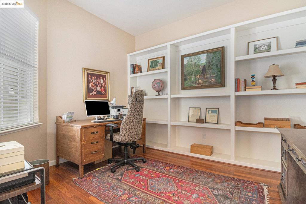 SUMMERSET 2 - Residential