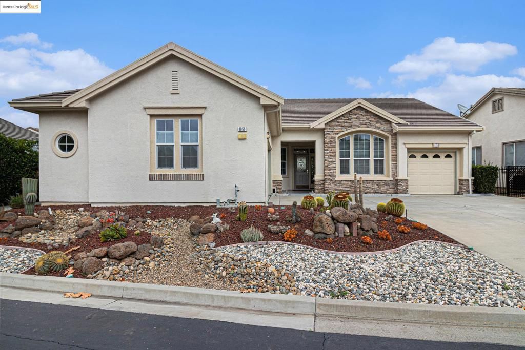 Photo of 1951 Desert Gold Pl Pl, Brentwood, CA 94513 (MLS # 41115981)