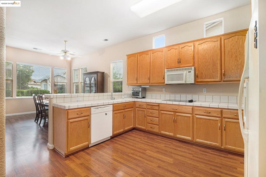 SUMMERSET 2 - Residential