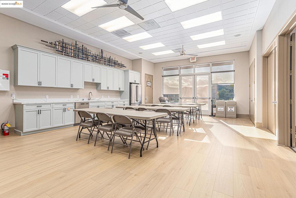 SUMMERSET 2 - Residential