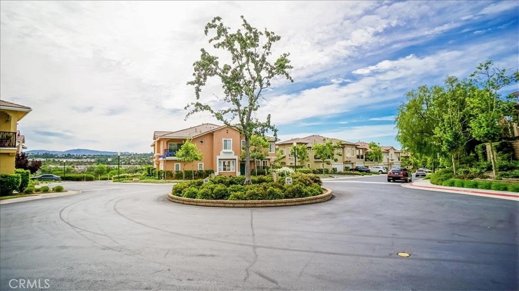 24212 Larkspur Court