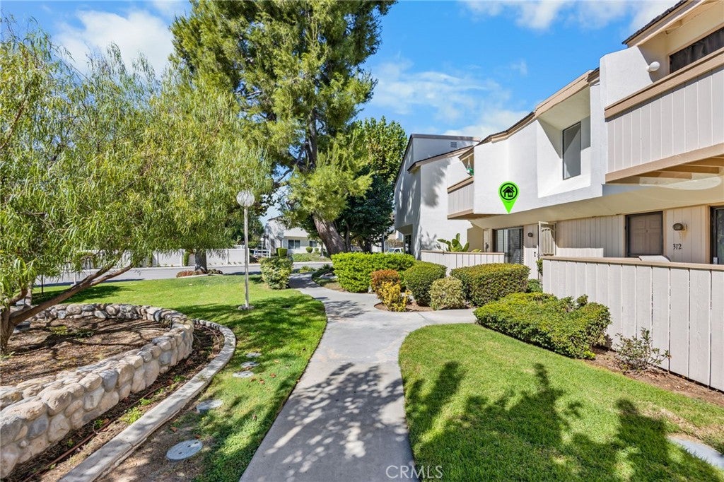 306 Calico Court