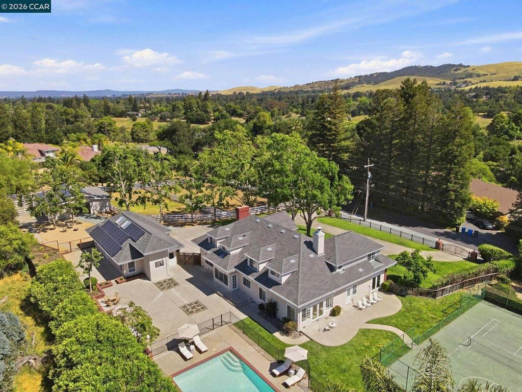 295 Pine Creek Rd