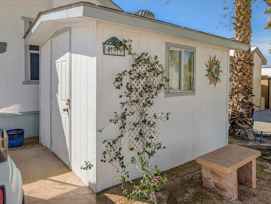 Not Applicable-1 - Manufactured In Park