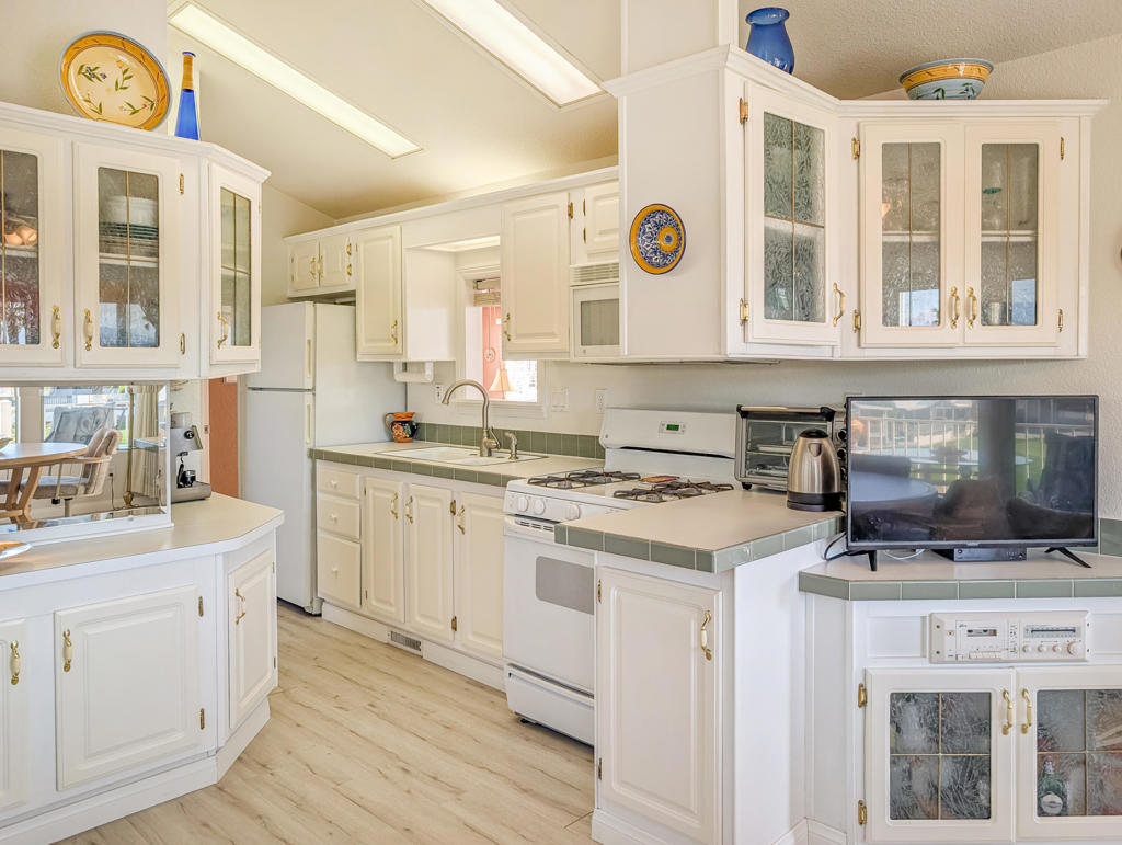 Not Applicable-1 - Manufactured In Park