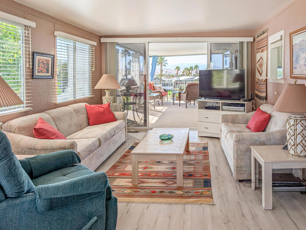 Not Applicable-1 - Manufactured In Park