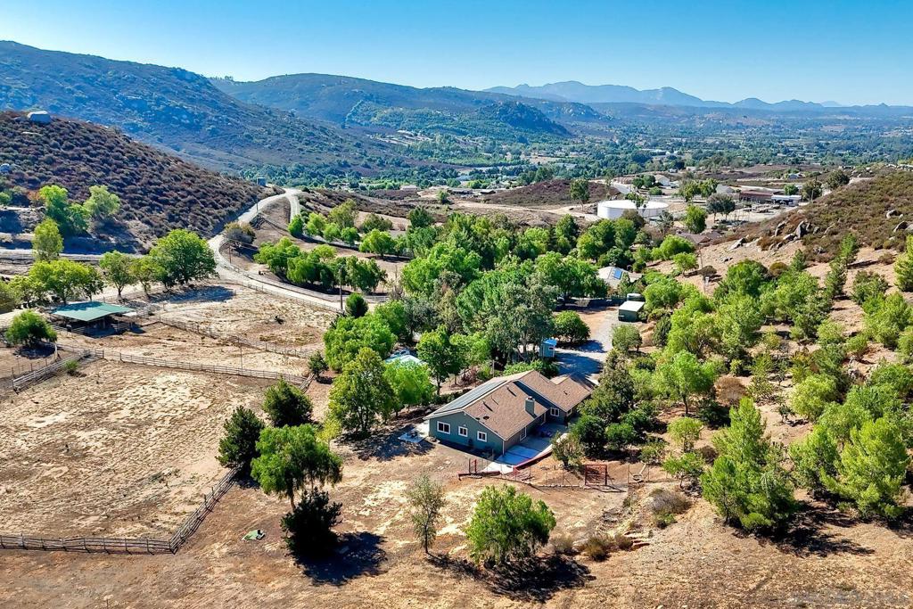 Ramona - Residential