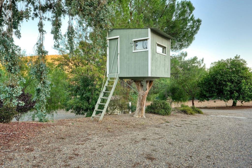 Ramona - Residential