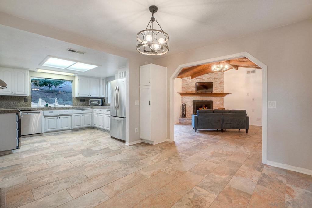 Ramona - Residential