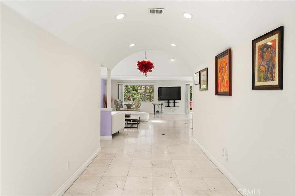 18841 Pasadero Drive