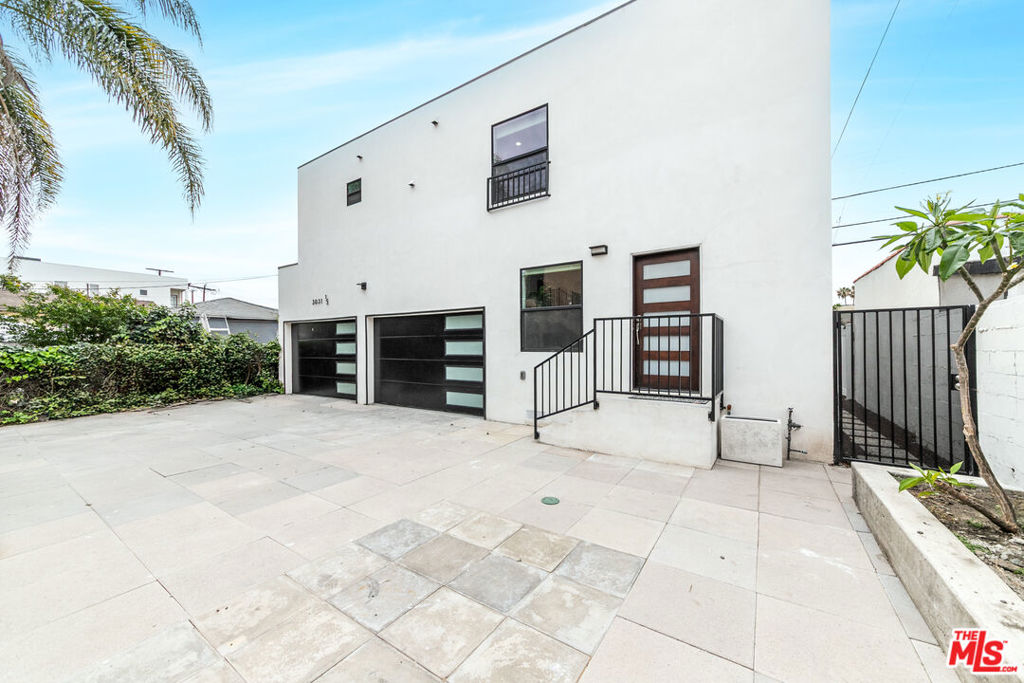 3031 Wellington Road