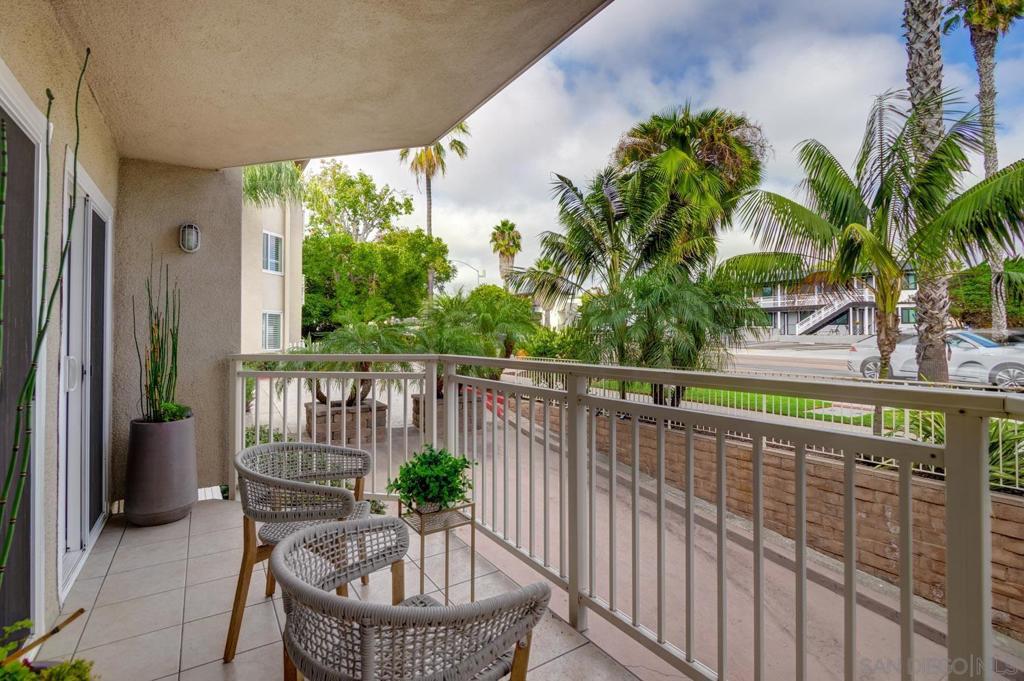 5366 La Jolla Blvd 106