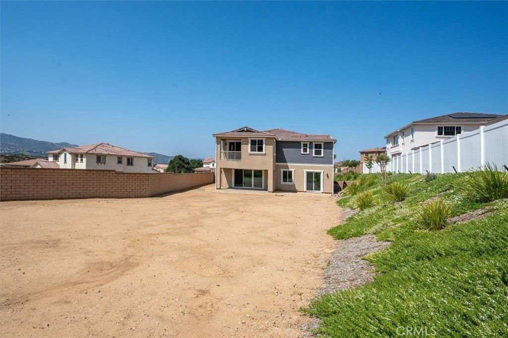 listing image 130728092591676430904