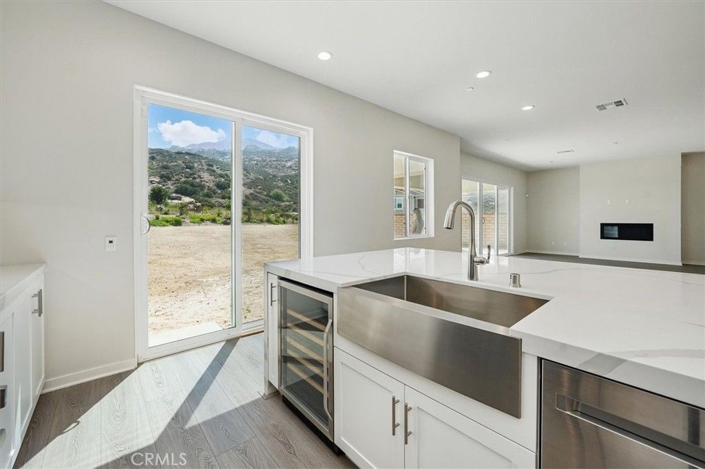 listing image 130729134342912046443