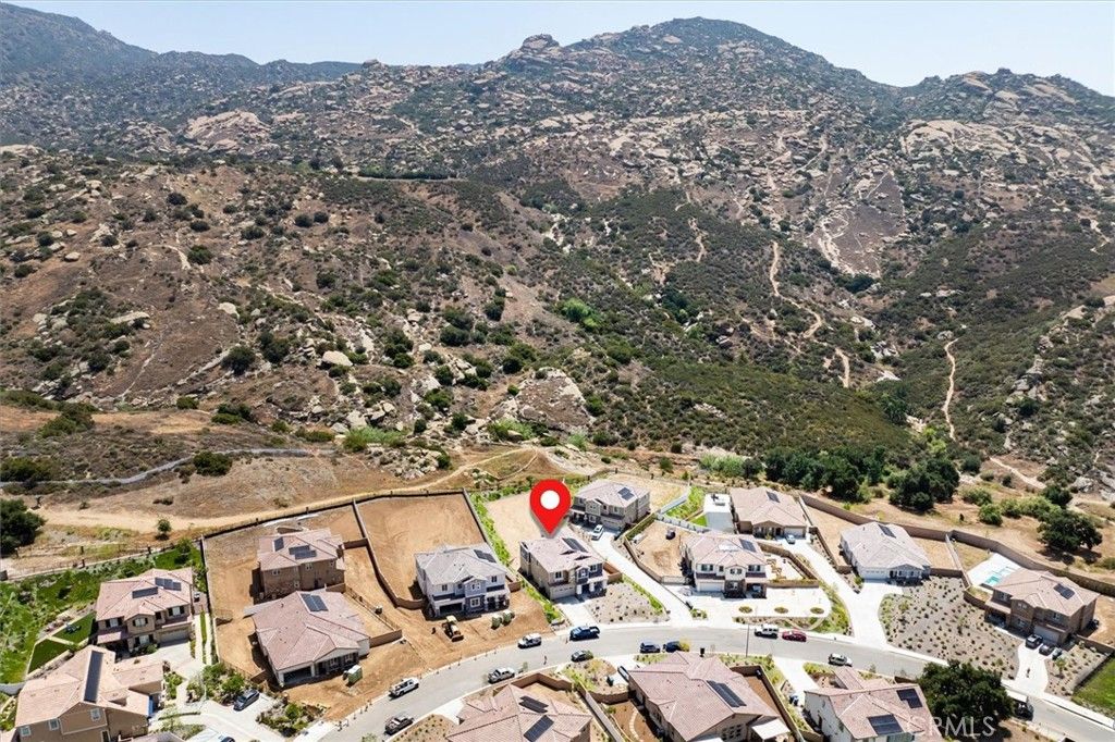 listing image 130723082329220402133