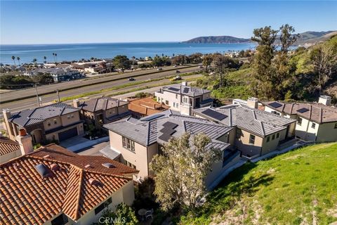 Tiny photo for 2732 Barcelona Street, Pismo Beach, CA 93449 (MLS # SC26006084)