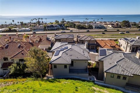 Tiny photo for 2732 Barcelona Street, Pismo Beach, CA 93449 (MLS # SC26006084)