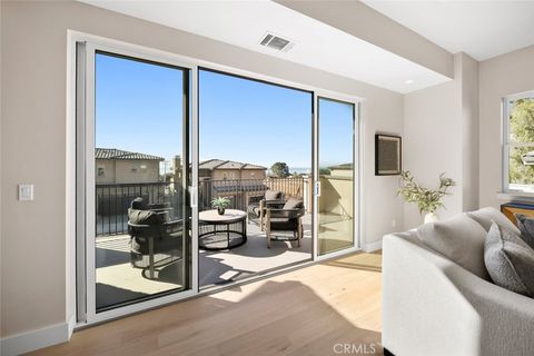 Tiny photo for 2732 Barcelona Street, Pismo Beach, CA 93449 (MLS # SC26006084)