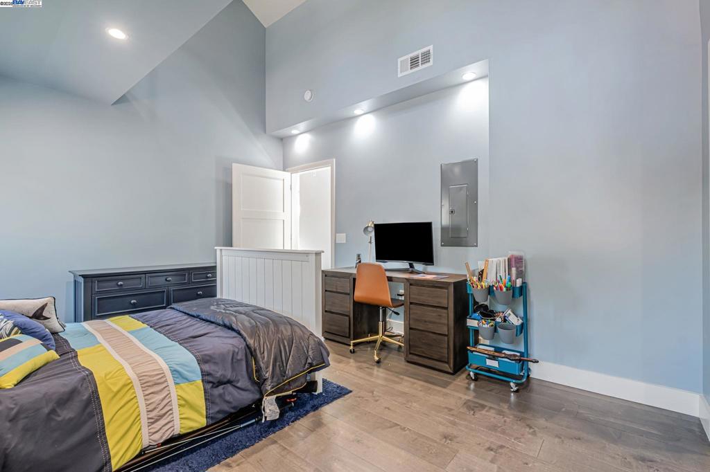 NILES - Residential