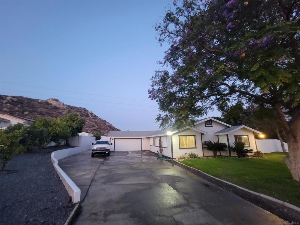 10315 Mountain View Ln