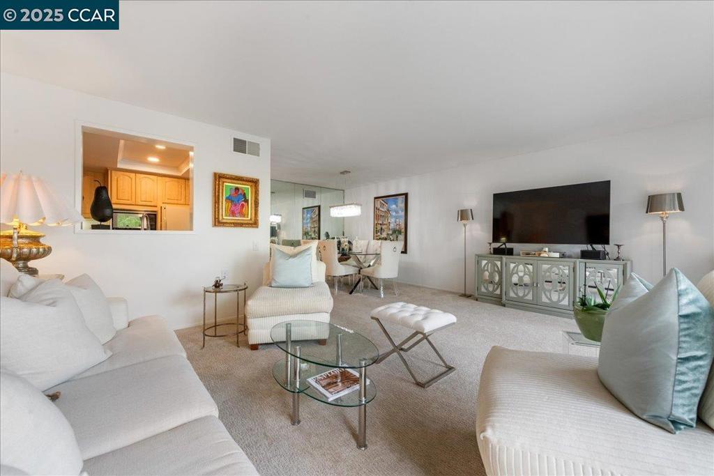 ROSSMOOR - Residential
