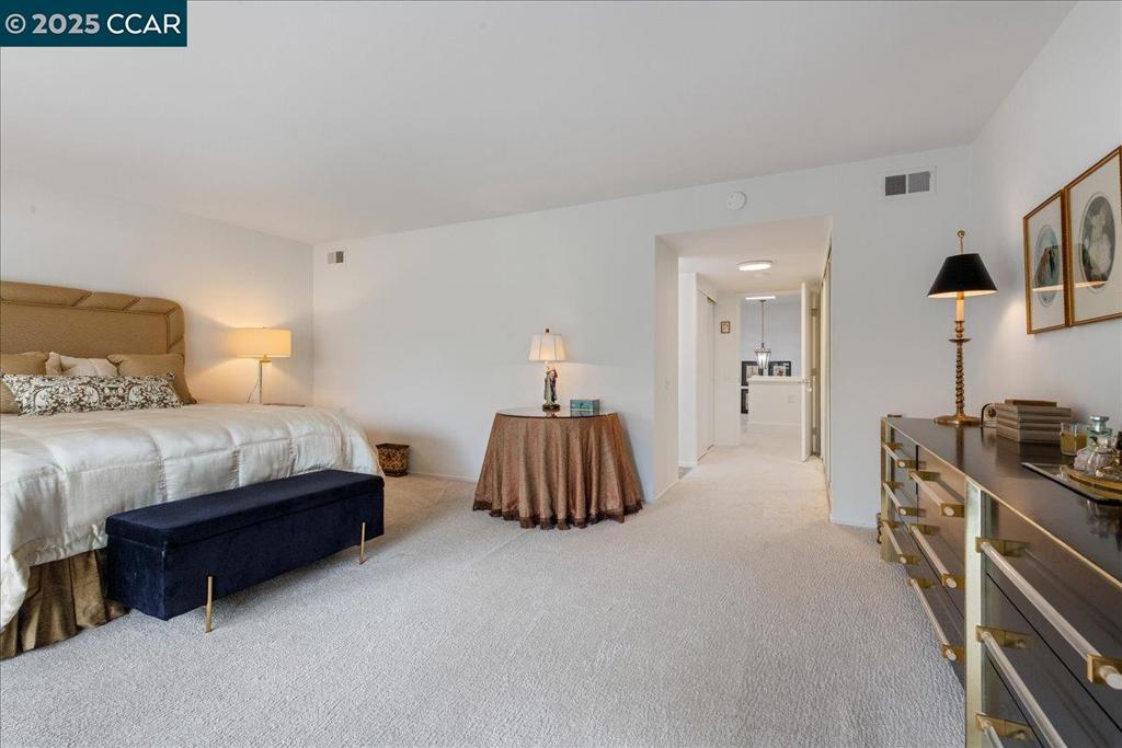 ROSSMOOR - Residential