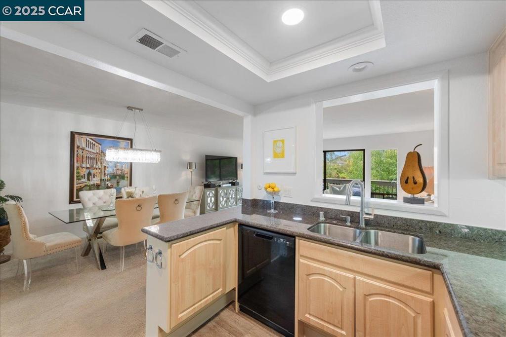 ROSSMOOR - Residential