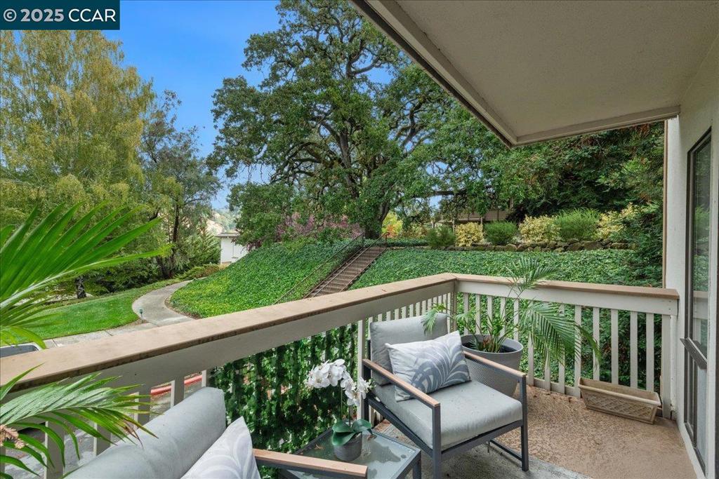 ROSSMOOR - Residential